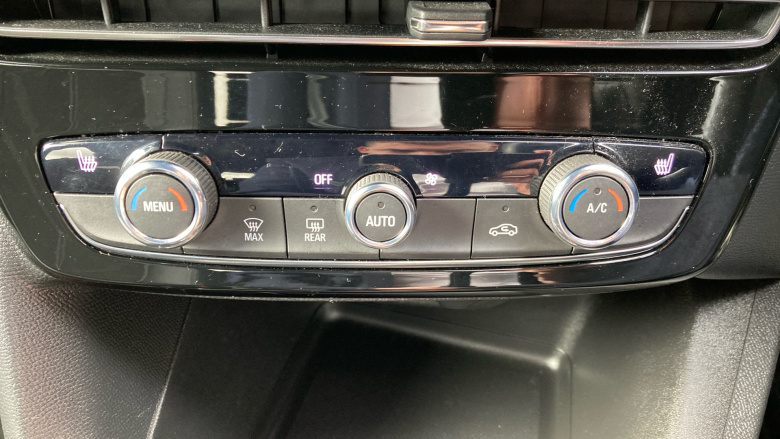 Vauxhall Mokka 100kW Ultimate 50kWh 5dr Auto Electric Hatchback